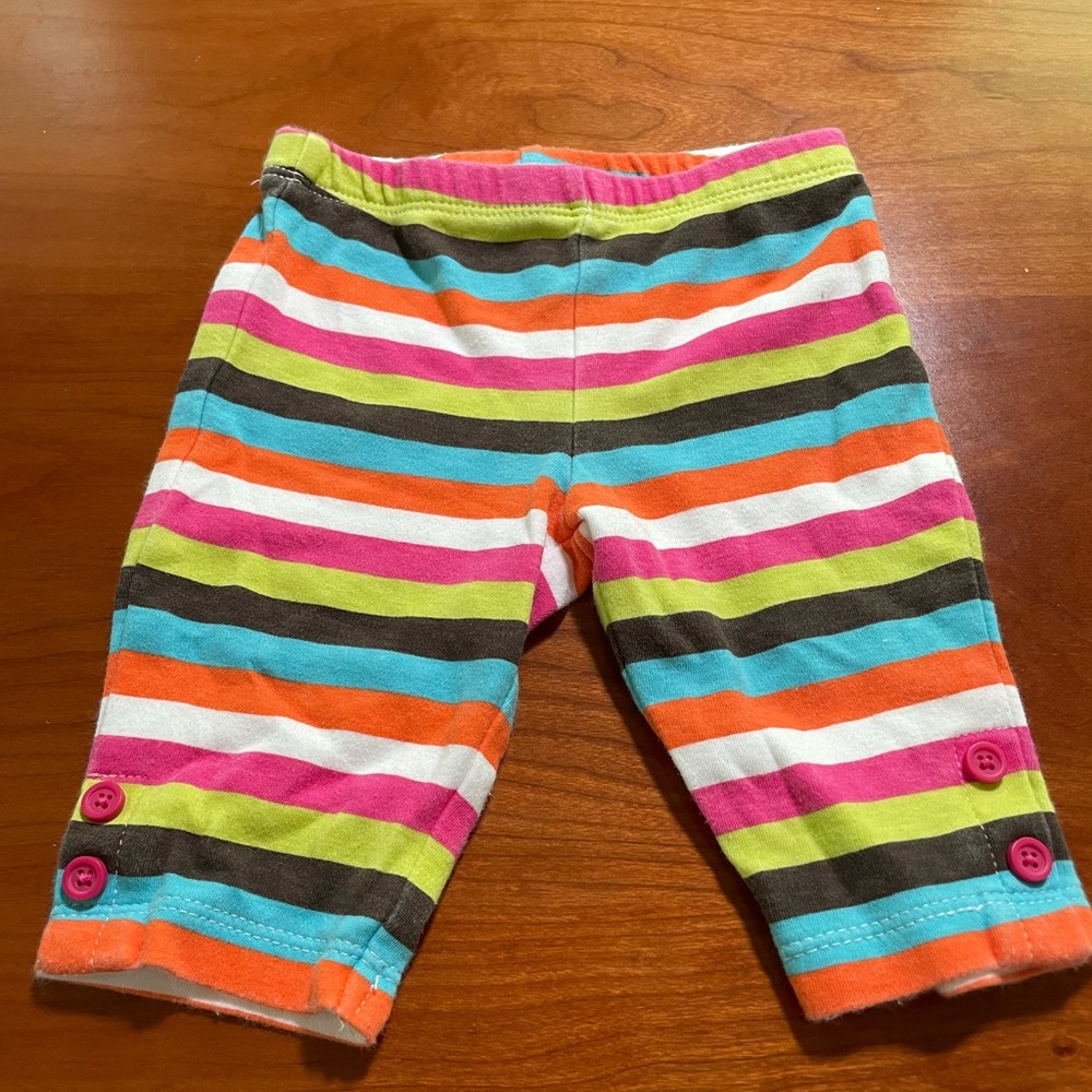 ✨3 for $15✨Carter’s baby girl Striped Leggings size 3M 💝🔥
